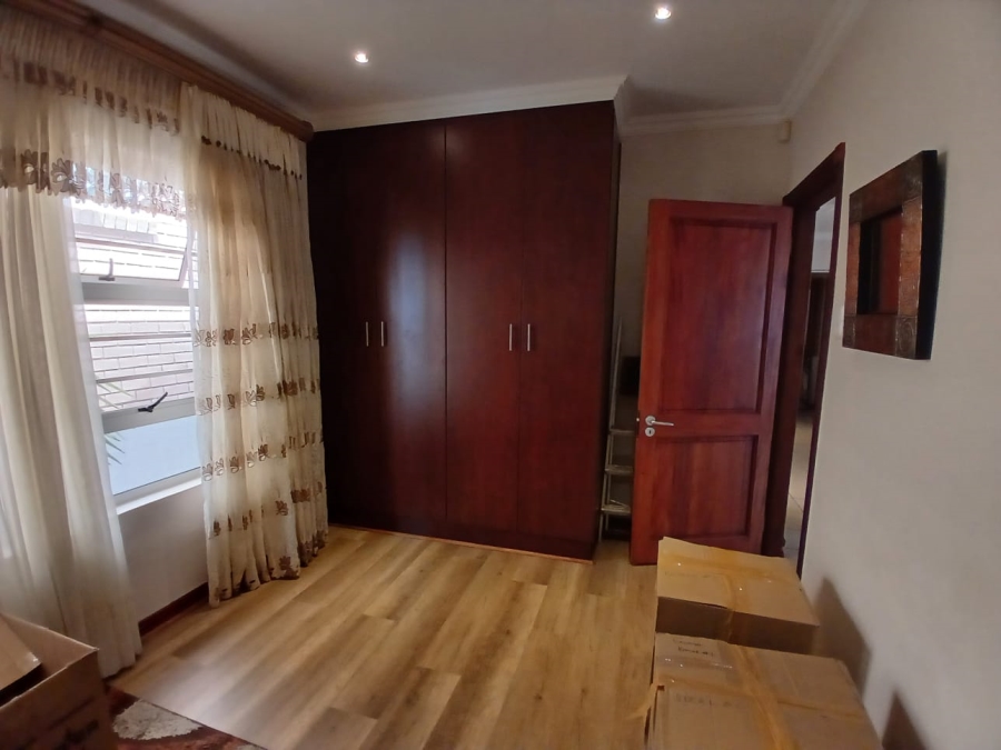 To Let 3 Bedroom Property for Rent in Pentagon Park Free State